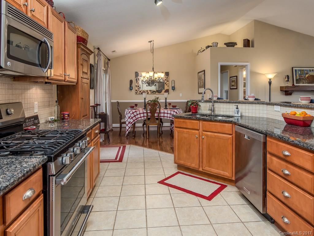 128 Sharon Ridge Court Fairview, NC 28730 - Photo 10 of 24 Gallery Image 10