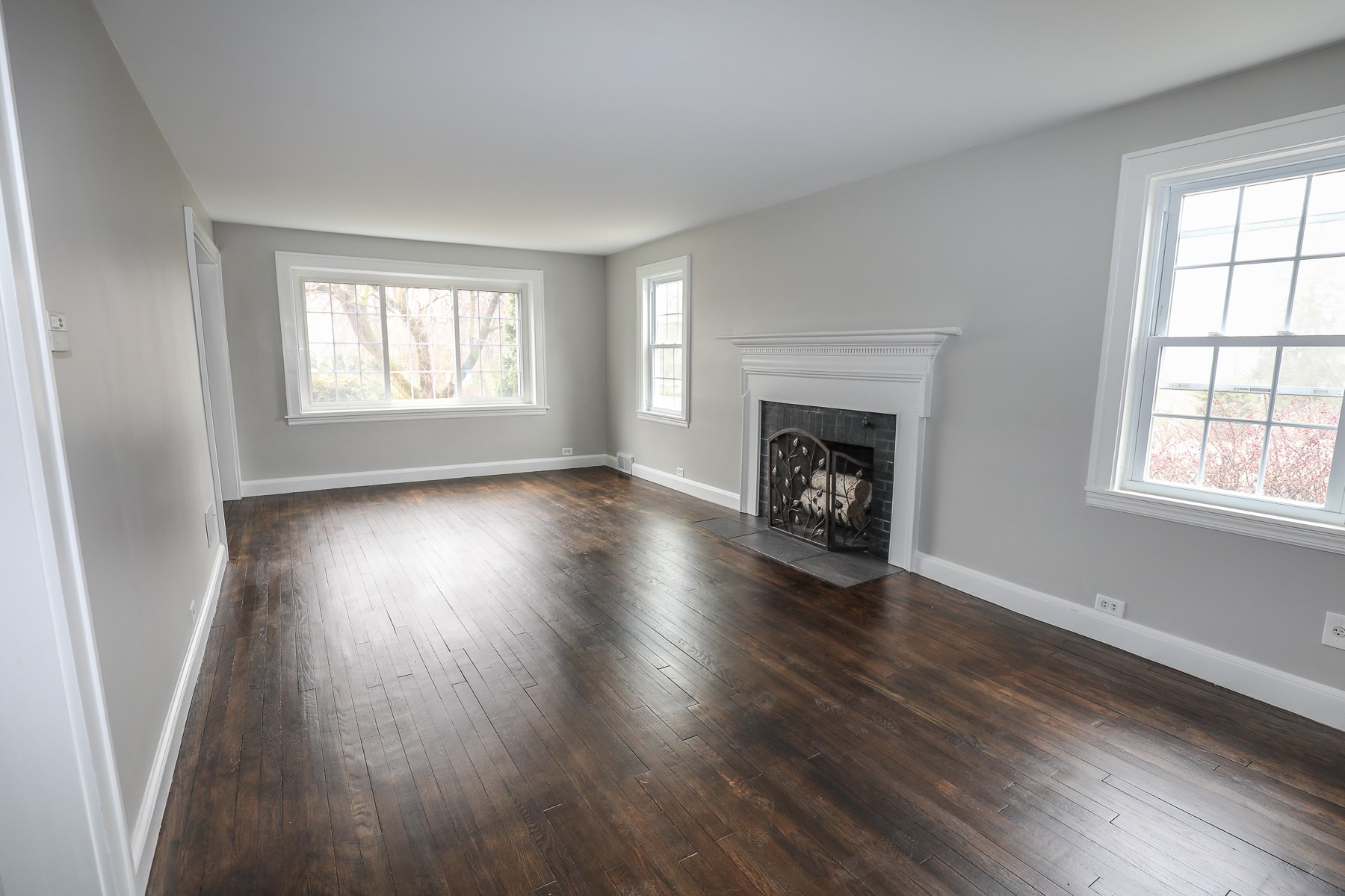 534 Smyth Road Manchester, NH 03104 - Photo 15 of 40