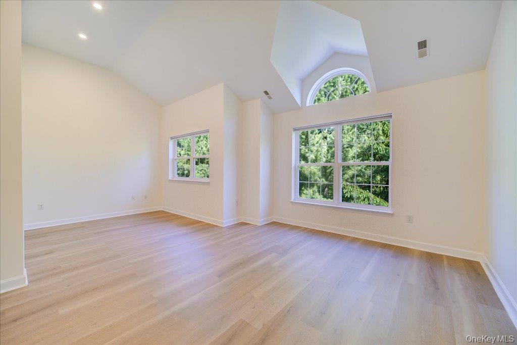 6204 High Ridge Court Wappingers Falls, NY 12590 - Photo 18 of 50