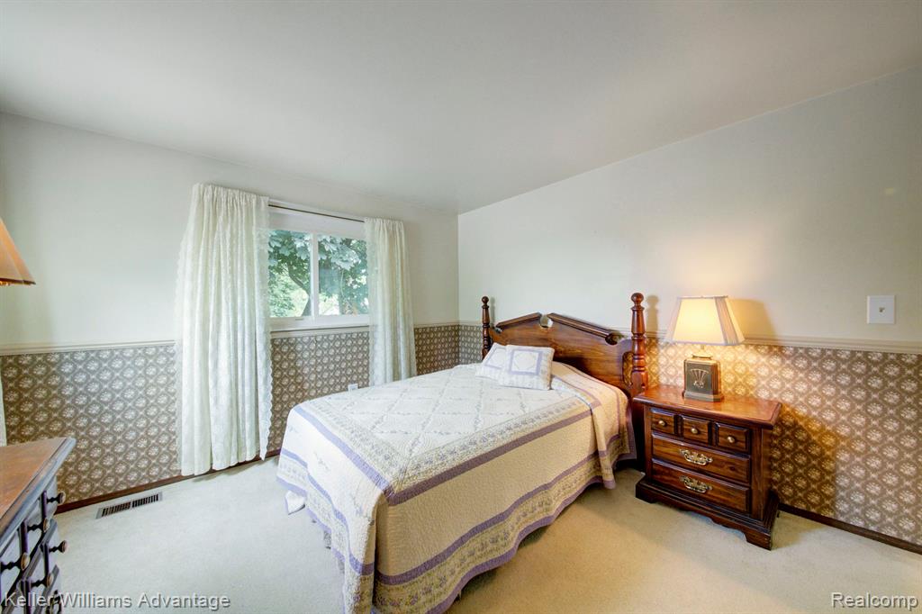 22410 Mill Road Novi, MI 48375 - Photo 41 of 80