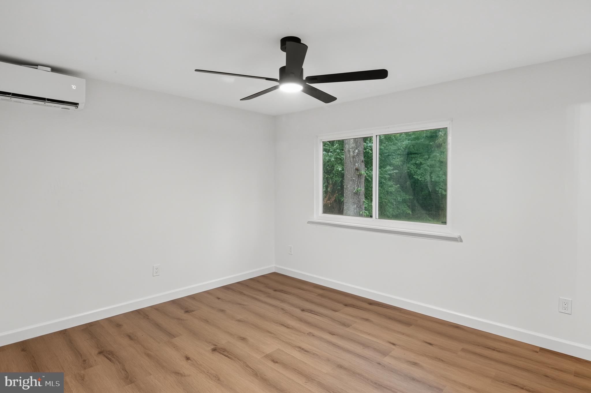 273 Severn Road Millersville, MD 21108 - Photo 10 of 41 Primary Bedroom