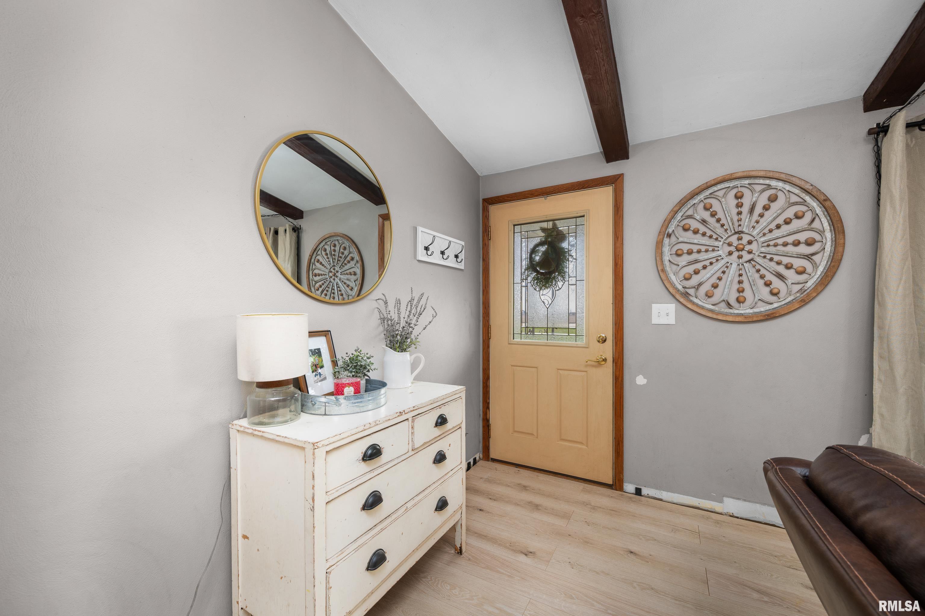 26012 Territorial Road Le Claire, IA 52753 - Photo 15 of 31 Gallery Image 15