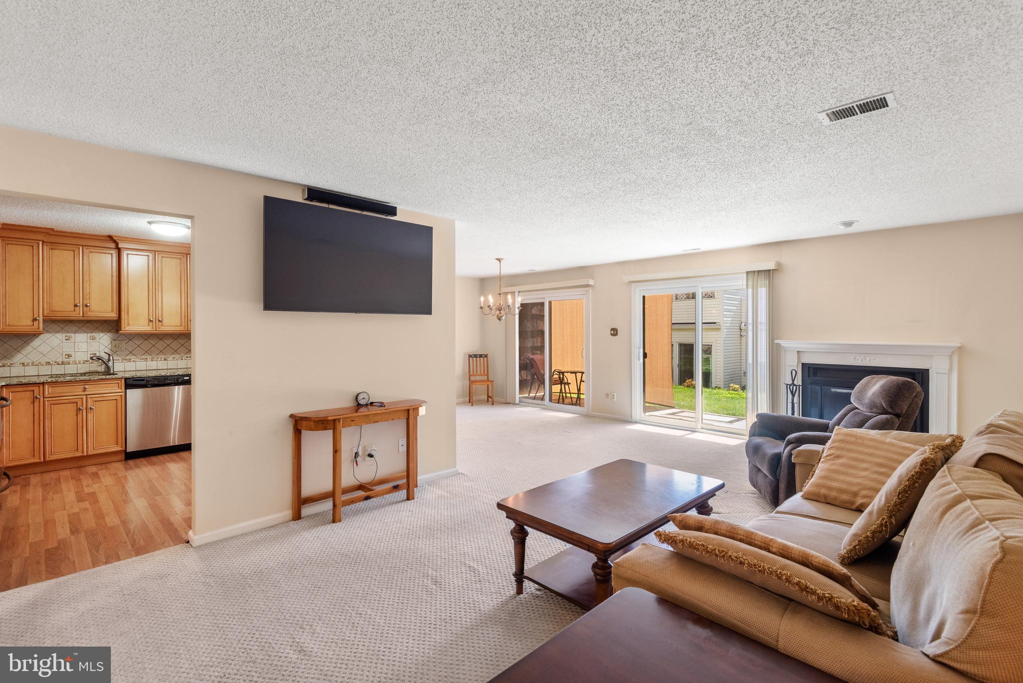 18 Witherspoon Court Chesterbrook, PA 19087 - Photo 4 of 25