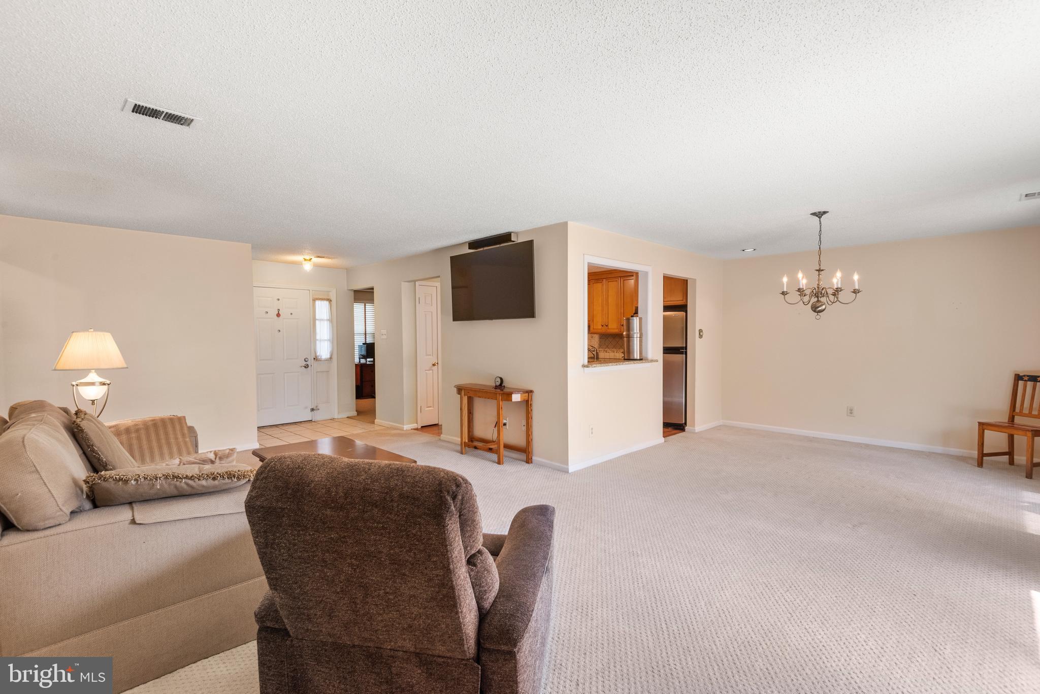 18 Witherspoon Court Chesterbrook, PA 19087 - Photo 5 of 25