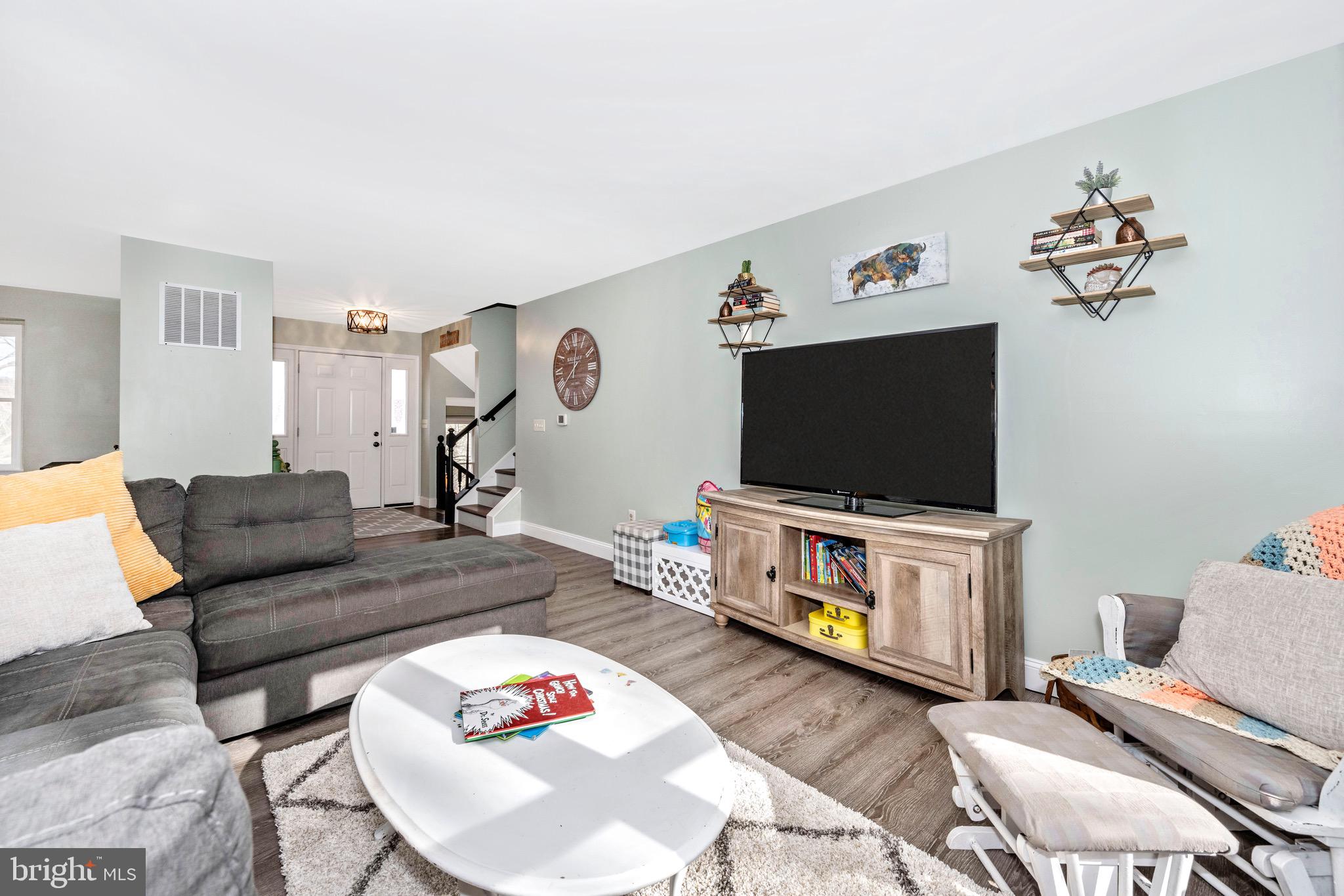 3609 Roop Road New Windsor, MD 21776 - Photo 11 of 72