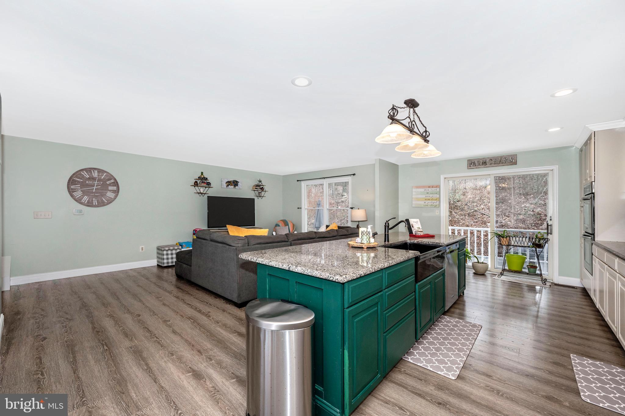 3609 Roop Road New Windsor, MD 21776 - Photo 18 of 72