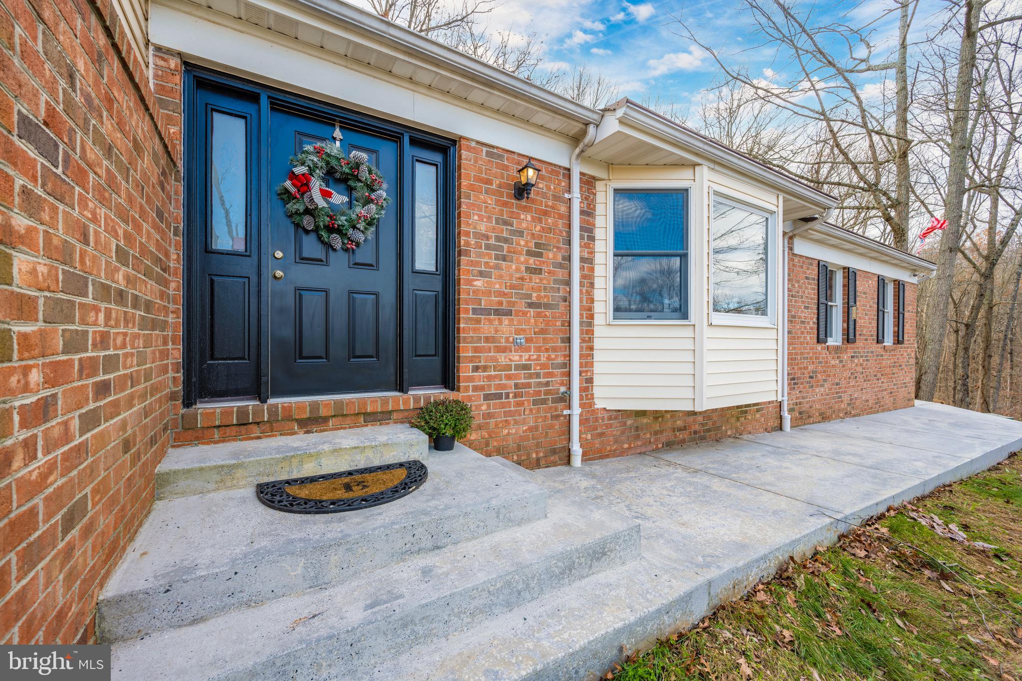 3609 Roop Road New Windsor, MD 21776 - Photo 5 of 72