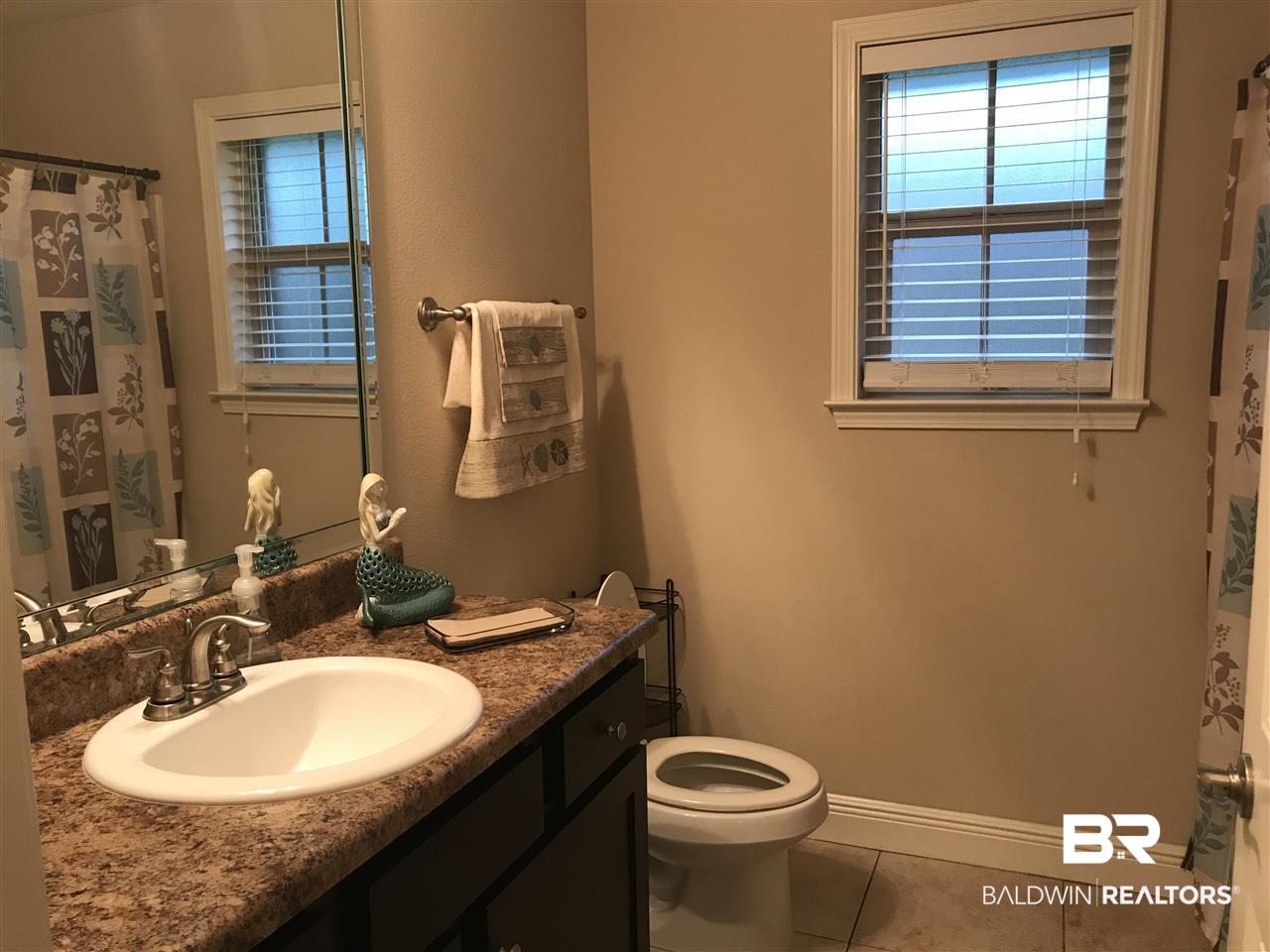 628 Fulton Loop Foley, AL 36535 - Photo 26 of 35 Guest Bath