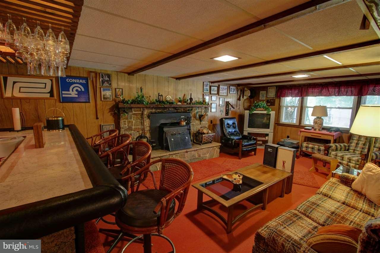 3222 Crest Road Harrisburg, PA 17109 - Photo 14 of 24 Gallery Image 14