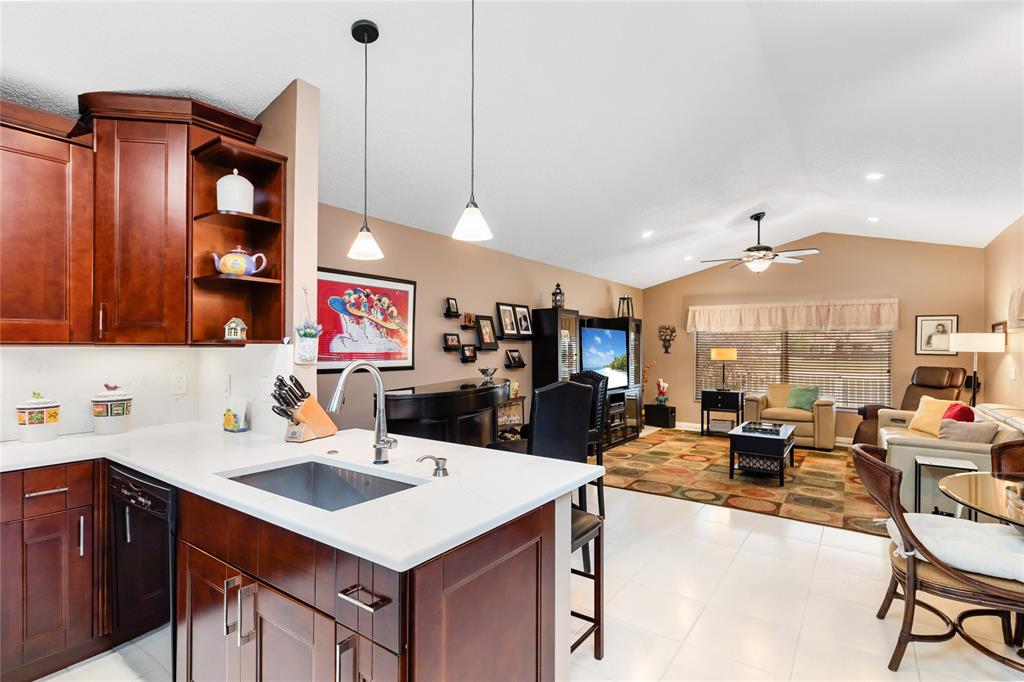 6660 Northwest 75th Place Parkland, FL 33067 - Photo 14 of 82