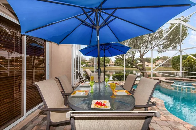 $800,000 | 6660 Northwest 75th Place, Parkland, FL 33067