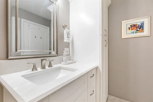 $800,000 | 6660 Northwest 75th Place, Parkland, FL 33067