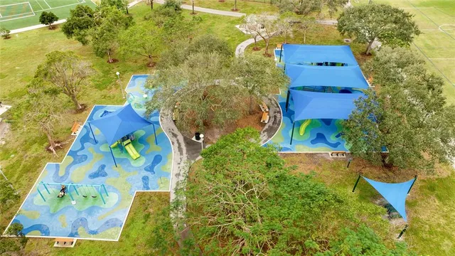 $800,000 | 6660 Northwest 75th Place, Parkland, FL 33067