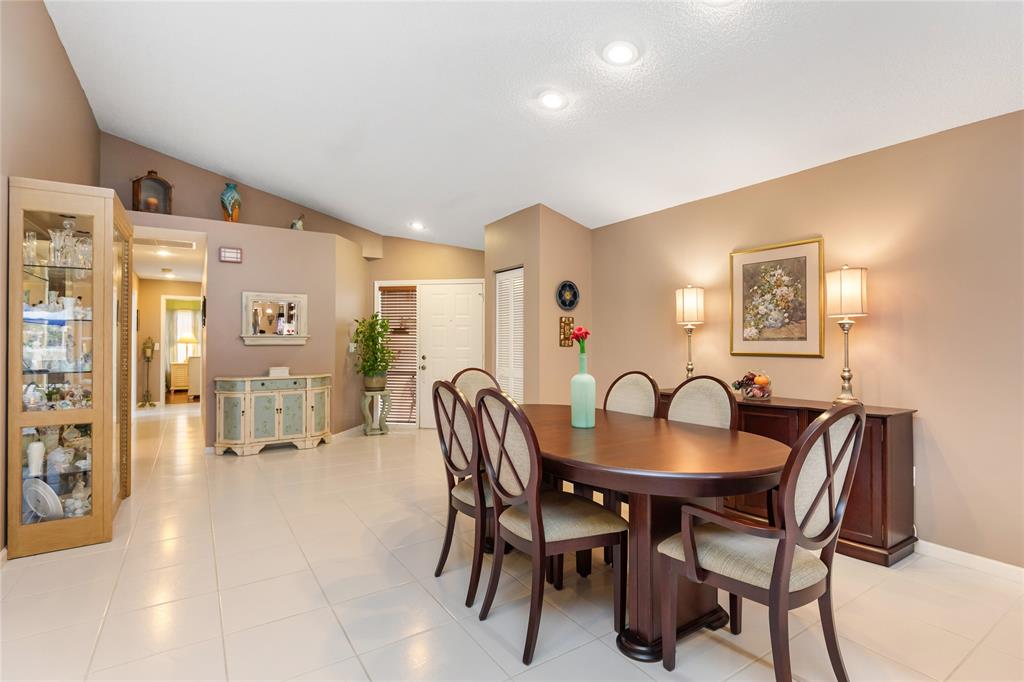 6660 Northwest 75th Place Parkland, FL 33067 - Photo 9 of 82