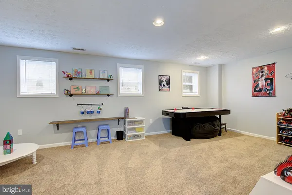 $499,990 | 2819 Glasgow Way, North Beach, MD 20714