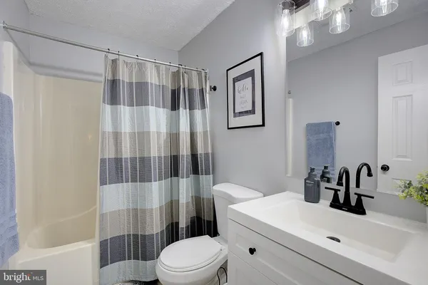 $499,990 | 2819 Glasgow Way, North Beach, MD 20714
