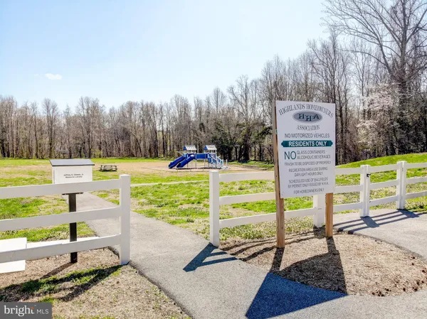 $499,990 | 2819 Glasgow Way, North Beach, MD 20714