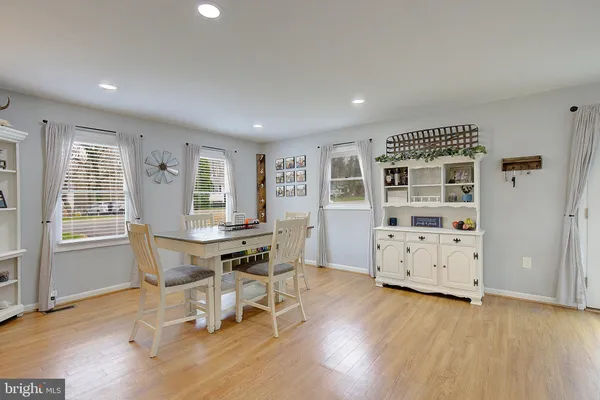 $499,990 | 2819 Glasgow Way, North Beach, MD 20714