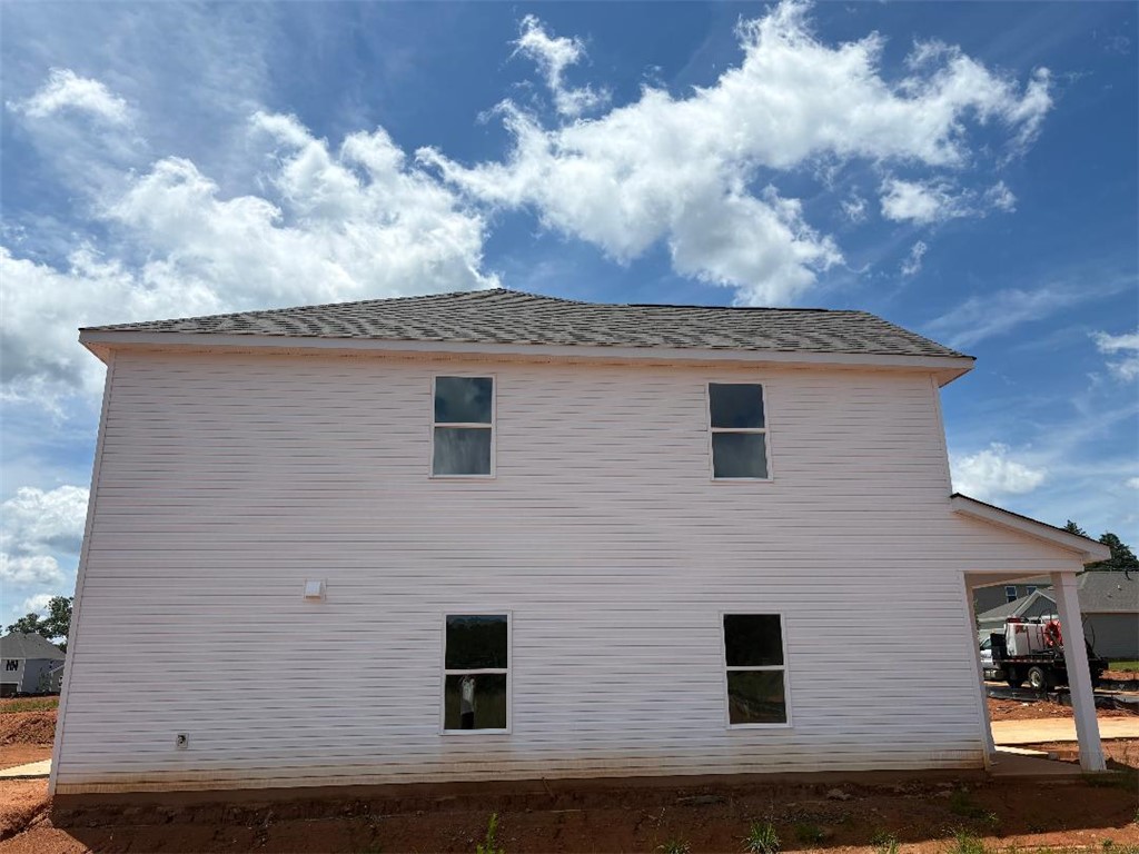 129 Cedar Shoals Easley, SC 29640 - Photo 4 of 31 Clean lines and a crisp facade define this newly constructed residence.