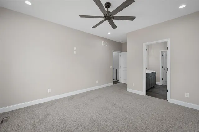 $355,000 | 1 Oak At Park Hills, Warrenton, MO 63383