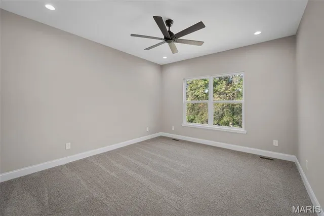 $355,000 | 1 Oak At Park Hills, Warrenton, MO 63383