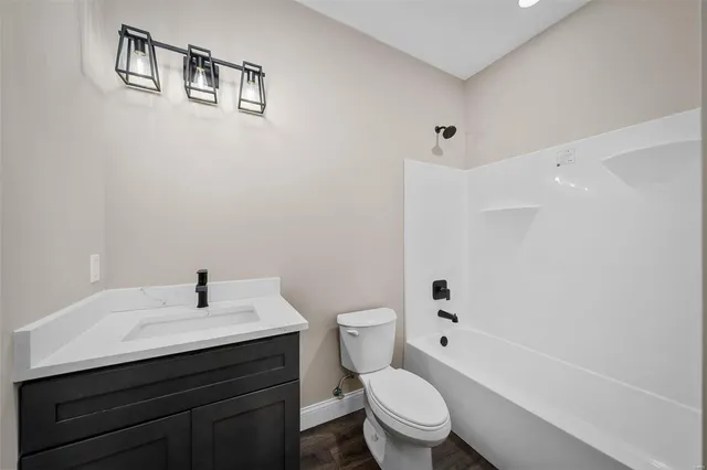 $355,000 | 1 Oak At Park Hills, Warrenton, MO 63383