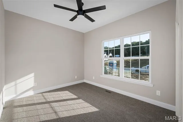 $355,000 | 1 Oak At Park Hills, Warrenton, MO 63383