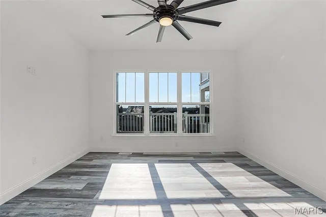 $385,000 | 308 Captains Court, Grafton, IL 62037