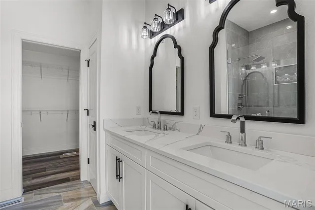 $385,000 | 308 Captains Court, Grafton, IL 62037