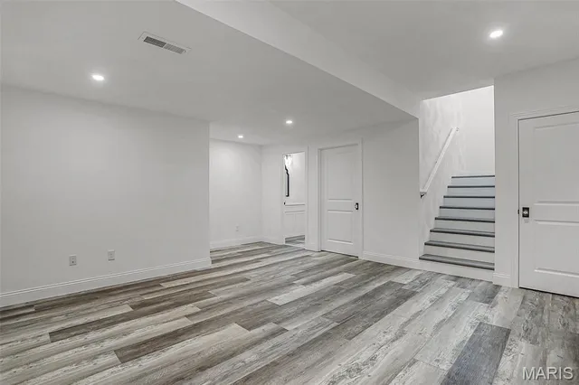 $385,000 | 308 Captains Court, Grafton, IL 62037