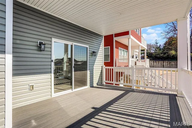 $385,000 | 308 Captains Court, Grafton, IL 62037