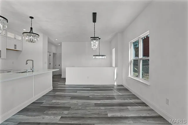 $385,000 | 308 Captains Court, Grafton, IL 62037