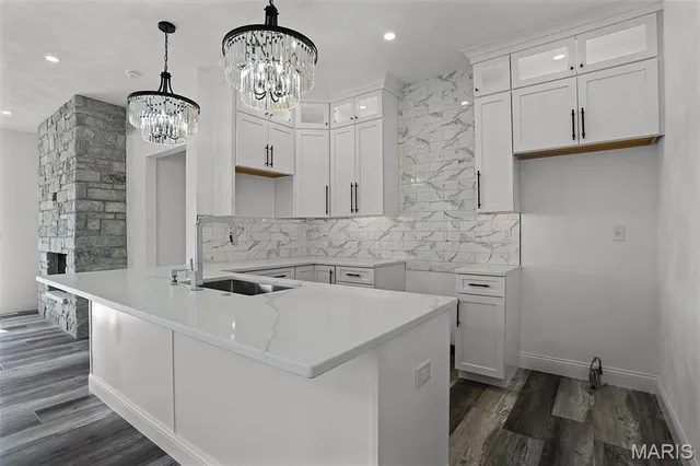 $385,000 | 308 Captains Court, Grafton, IL 62037