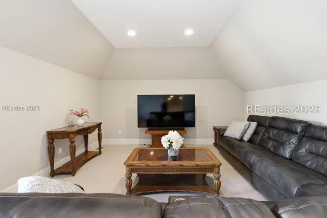 $1,890,000 | 16 Anchor Cove Court, Bluffton, SC 29910