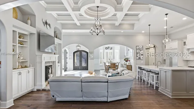 $1,890,000 | 16 Anchor Cove Court, Bluffton, SC 29910