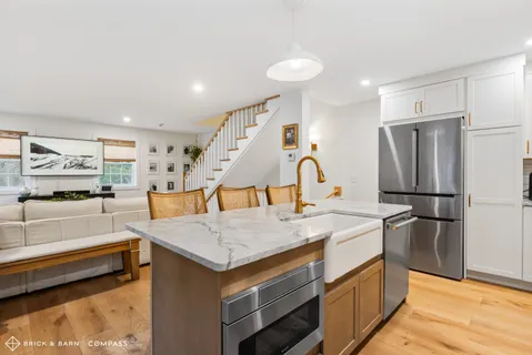 $1,075,000 | 72 Woodbury Avenue, Unit 1, Portsmouth, NH 03801