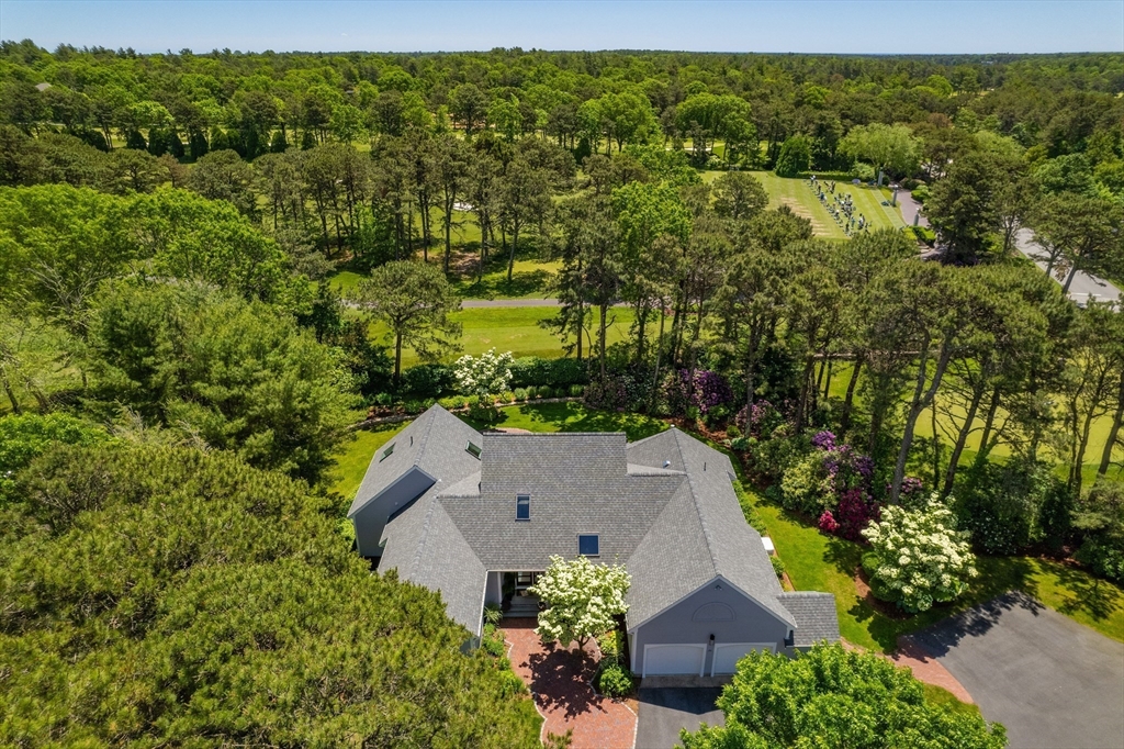 101 Willowbend Drive Mashpee, MA 02649 - Photo 3 of 41