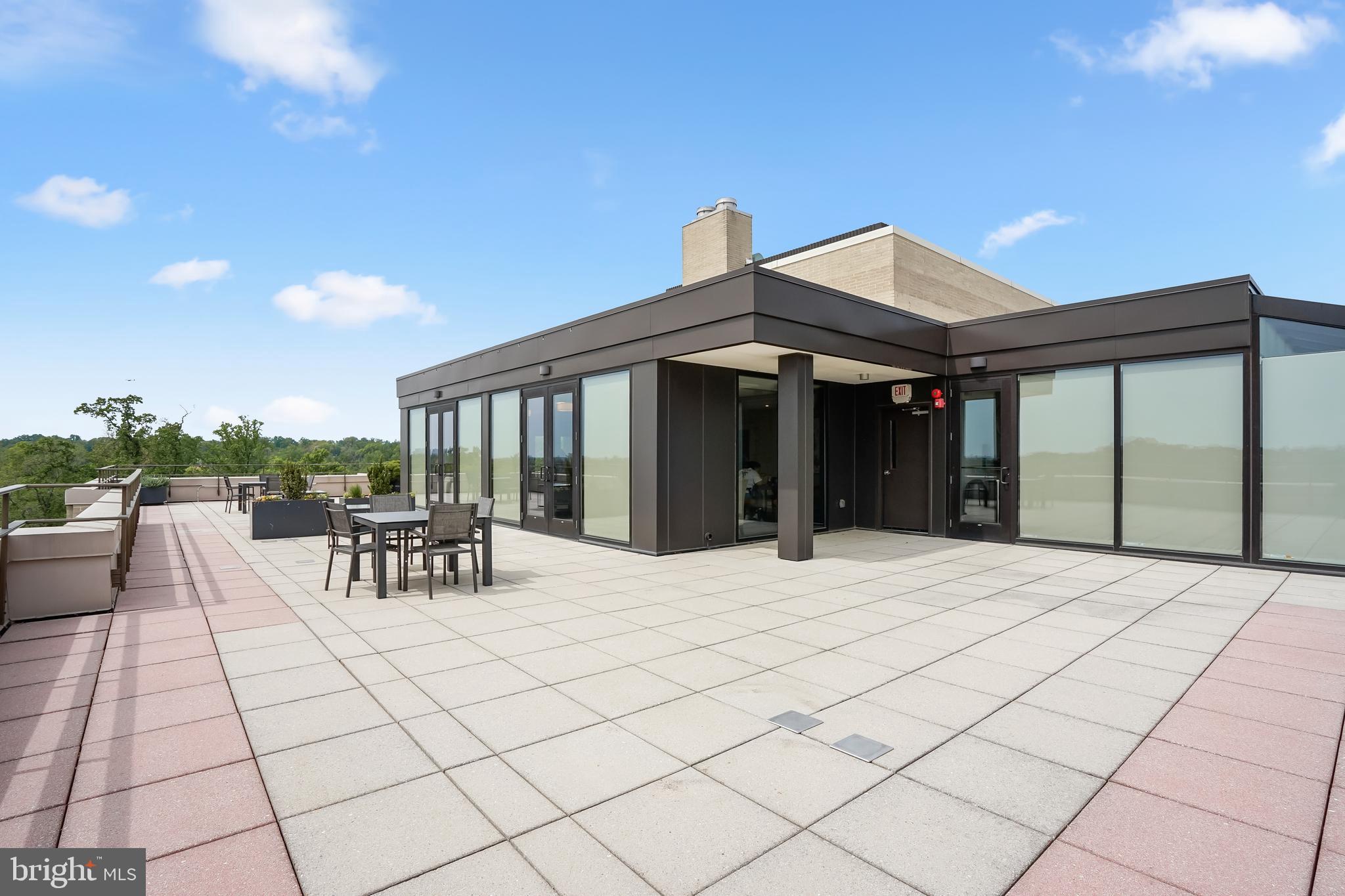2700 Calvert Street Northwest, Unit 416 Washington, DC 20008 - Photo 27 of 33 a view of outdoor space with seating area