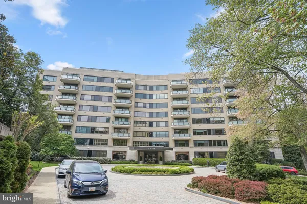 $1,895,000 | 2700 Calvert Street Northwest, Unit 416, Washington, DC 20008