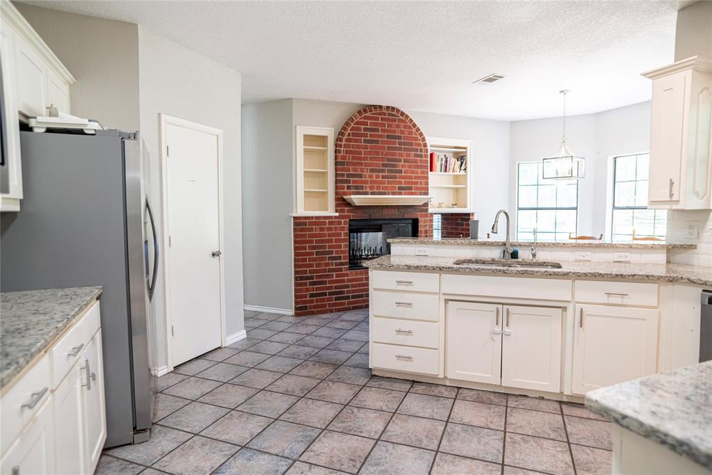 696 Indian Trail Decatur, TX 76234 - Photo 12 of 38