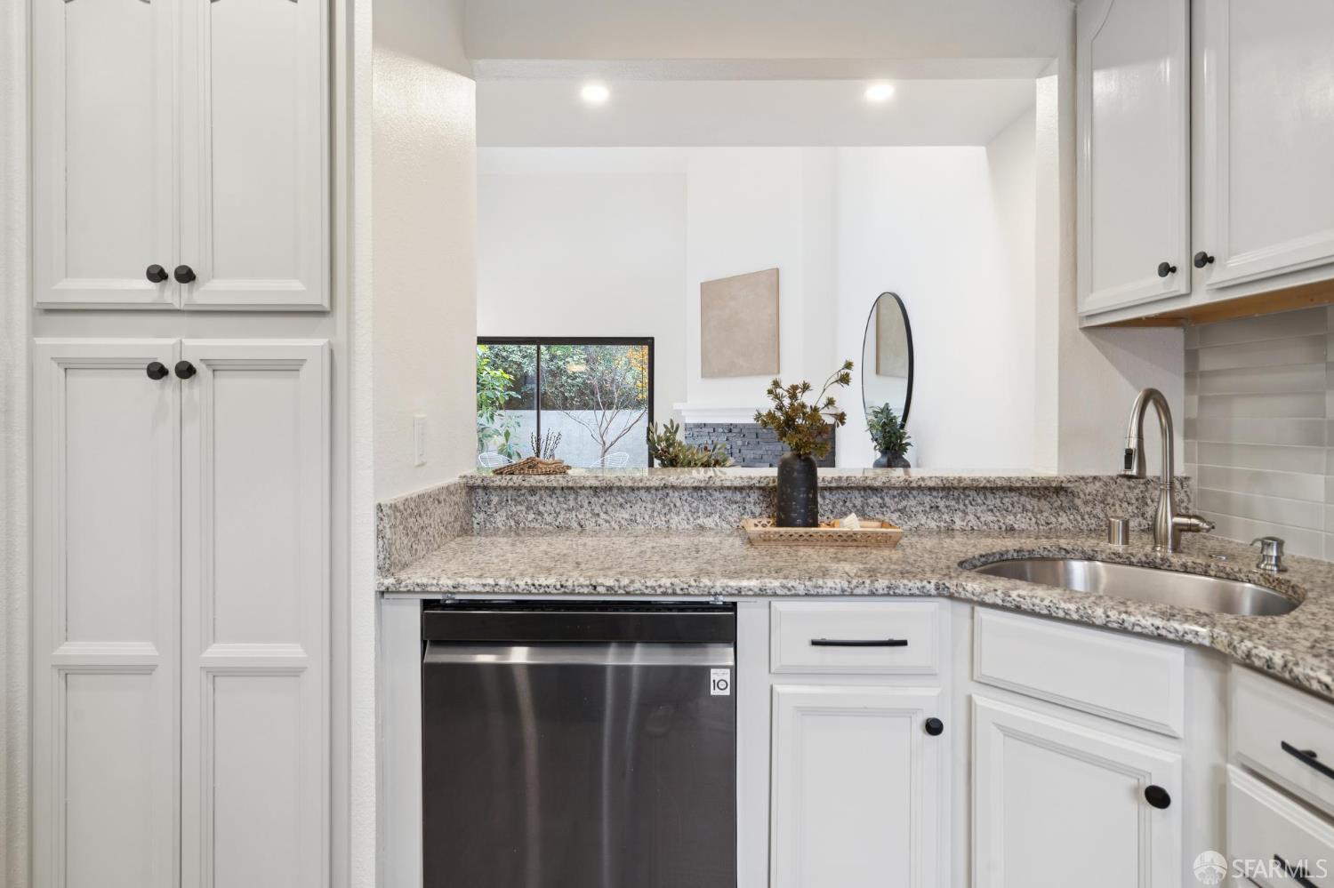 111 North Villa Way Walnut Creek, CA 94595 - Photo 6 of 29