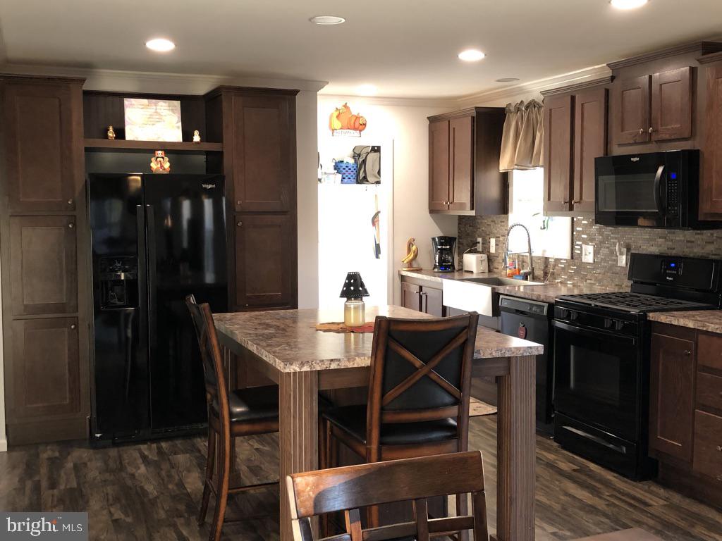 195 Spring Lane Doylestown, PA 18901 - Photo 15 of 43 Gallery Image 15