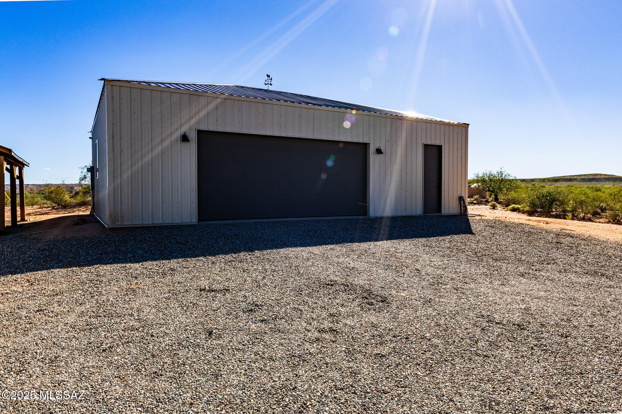 1121 North Apache Ridge Road Benson, AZ 85602 - Photo 41 of 47 R62B7779-HDR