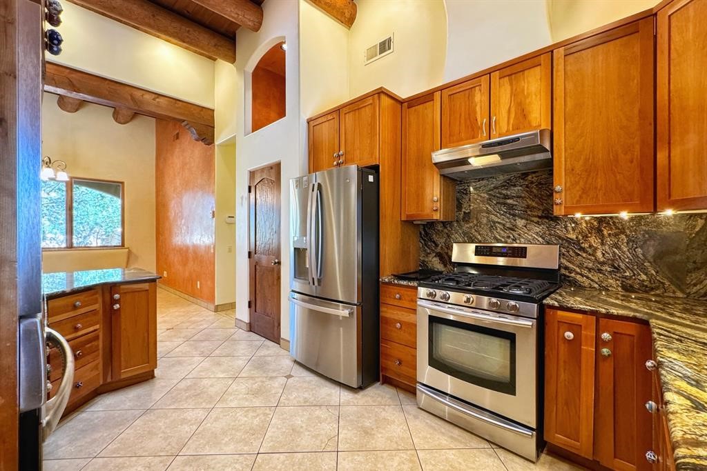 3038 Governor Lindsey Road Santa Fe, NM 87505 - Photo 16 of 37