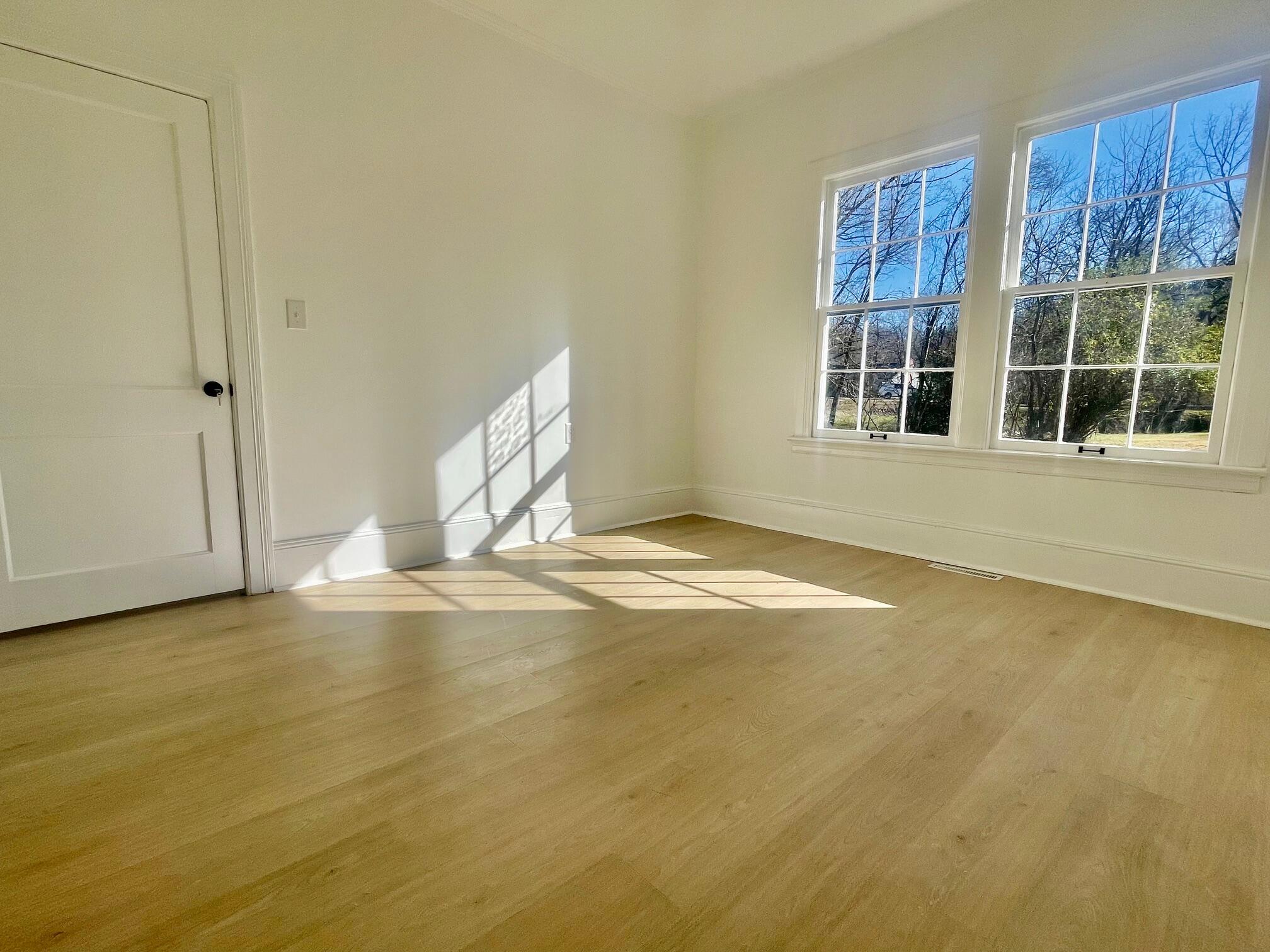 42 Chestnut Street Fieldale, VA 24089 - Photo 12 of 21 IMG_4958