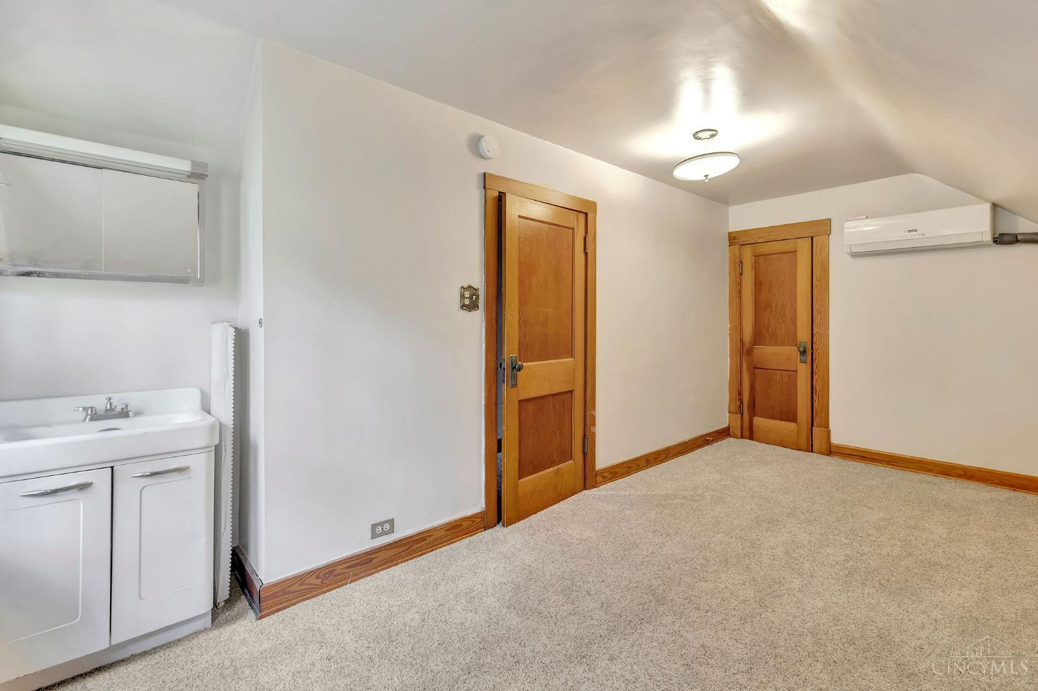 4367 Ridgeview Avenue Cincinnati, OH 45238 - Photo 30 of 53 Gallery Image 30