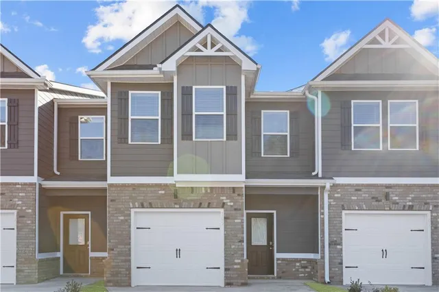 $251,490 | 113 Meadowview Drive, Unit 20, Temple, GA 30179