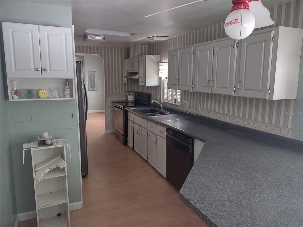 56508 Blue Creek Road Astor, FL 32102 - Photo 17 of 59