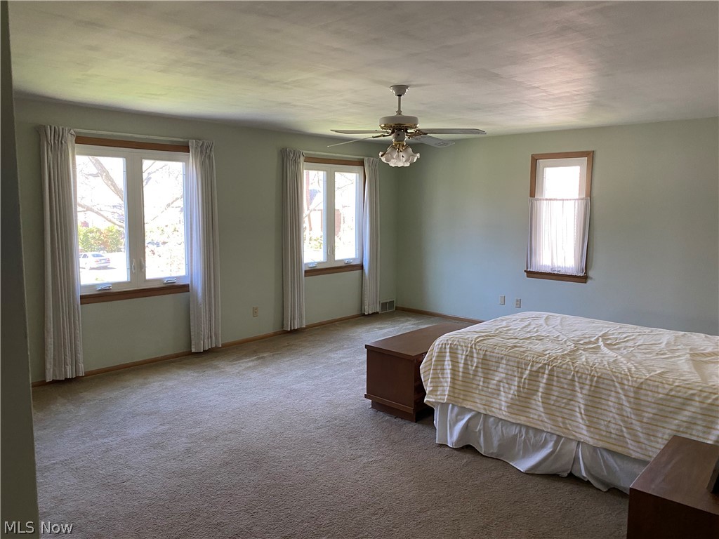 16208 Cleviden Road Cleveland, OH 44112 - Photo 14 of 24