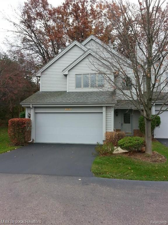 6601 Ridgeview Drive, Unit 17 Clarkston, MI 48346 - Photo 1 of 28